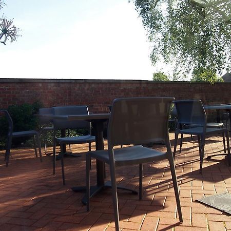 Houndgate Townhouse Hotel Darlington  Bagian luar foto