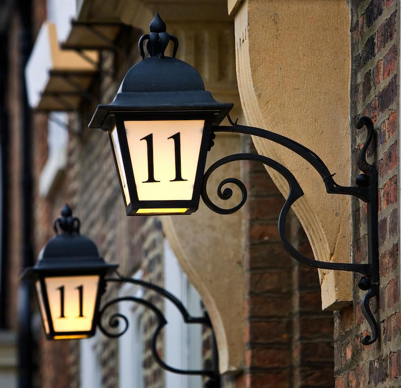 Houndgate Townhouse Hotel Darlington  Bagian luar foto